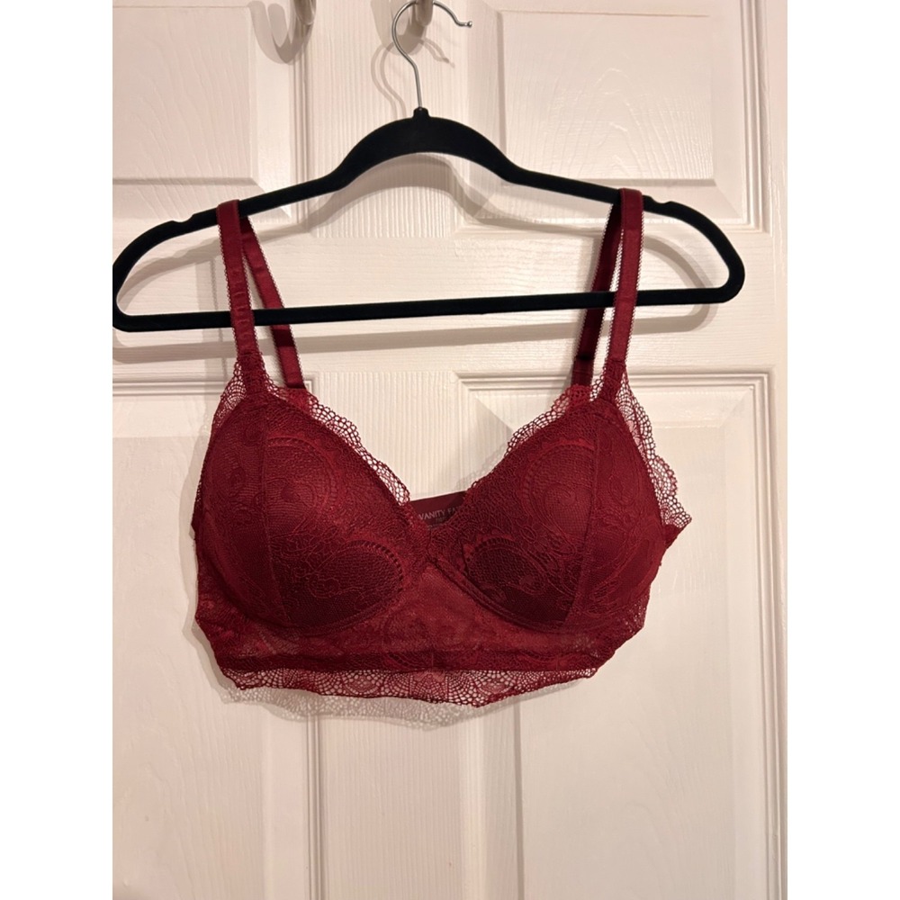 Vanity Fair‎ Lacy Comfort Bra XL Bralette Burgundy Flattering Lace 71070